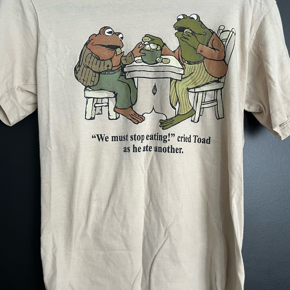 Cream Graphic T-Shirt with Frog Design